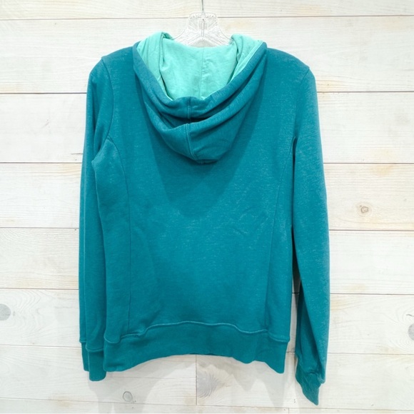 The NorthFace teal women’s hoodie ❤️ - Picture 7 of 7